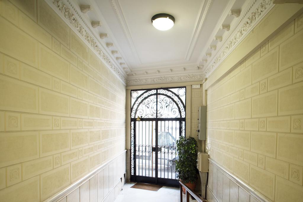 Apartamento Diagonal Barcelona Luaran gambar