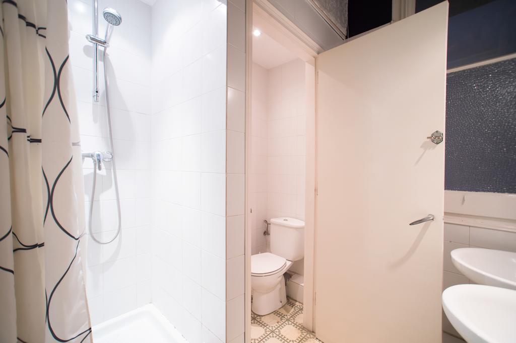 Apartamento Diagonal Barcelona Luaran gambar